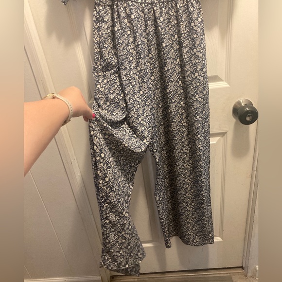 &Merci jumpsuit - Picture 3 of 5